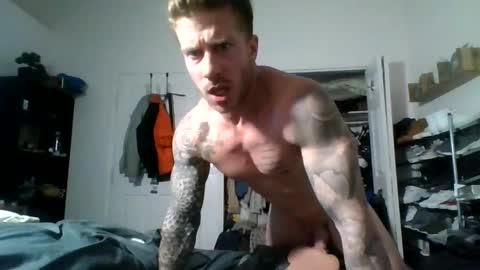 Snapshot of lacrioxcum18 chatting on 02-26-25, 05:53 lacrioxcum18 online show from 02-26-25, 05:53