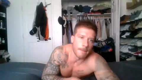 Snapshot of lacrioxcum18 chatting on 09-10-25, 06:41 lacrioxcum18 online show from 09-10-25, 06:41