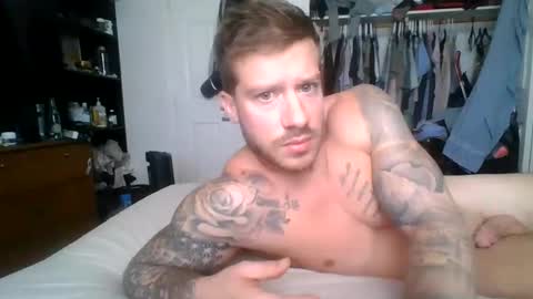 Snapshot of lacrioxcum18 chatting on 09-20-25, 06:53 lacrioxcum18 online show from 09-20-25, 06:53