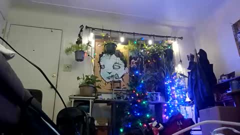 lacybell online show from 01-19-25, 06:42