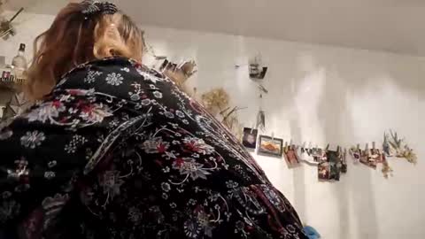 lacybell online show from 11-01-25, 06:59