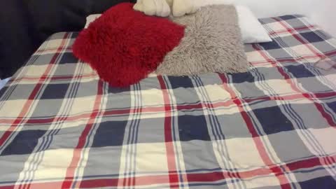 Akyra  online show from 02-23-26, 04:37