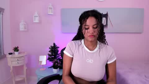 Snapshot of lady_danbury chatting on 02-26-25, 04:45 Karla - Instagram   lady karla1 online show from 02-26-25, 04:45