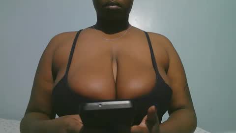 lady_dearra online show from 02-11-26, 02:49