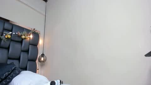 LADY  online show from 01-08-26, 07:49