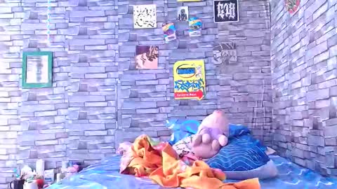 Snapshot of lady_godss chatting on 11-27-25, 07:05 Lady godss online show from 11-27-25, 07:05