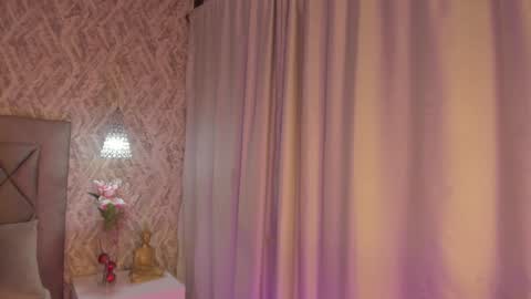 Gaby  online show from 01-10-25, 04:51