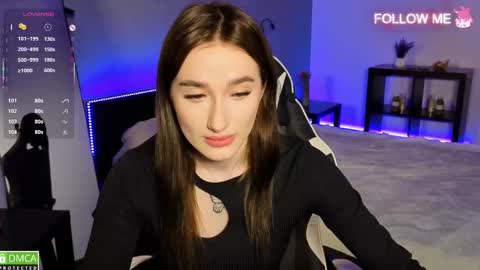 Olivia online show from 03-20-26, 01:21