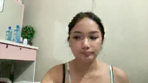 yuki hermosa online show from 09-26-25, 02:21