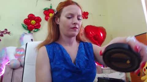 Snapshot of ladybigsmile chatting on 02-20-25, 10:16 Sima Ladybigsmile online show from 02-20-25, 10:16