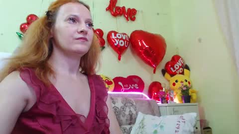 Snapshot of ladybigsmile chatting on 03-04-25, 03:22 Sima Ladybigsmile online show from 03-04-25, 03:22