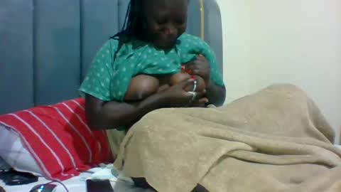 lindah32 online show from 12-06-24, 06:28