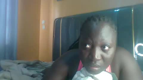 lindah32 online show from 01-06-26, 09:13