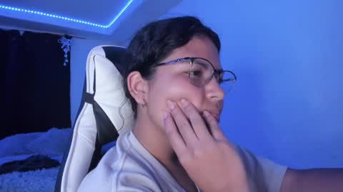 Lady  online show from 12-05-24, 05:59