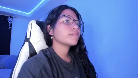  Lady  online show from 12-09-24, 05:51