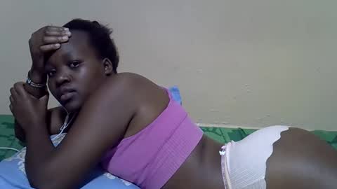 ladybutter online show from 09-19-25, 03:41
