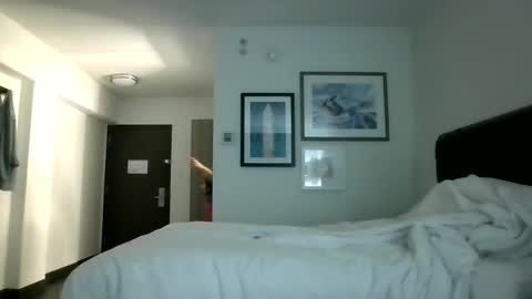 Snapshot of ladycinnabon chatting on 02-27-25, 01:05 Stephanie online show from 02-27-25, 01:05