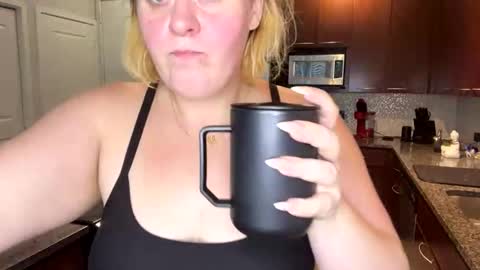 ladycooks23 online show from 09-28-25, 02:22