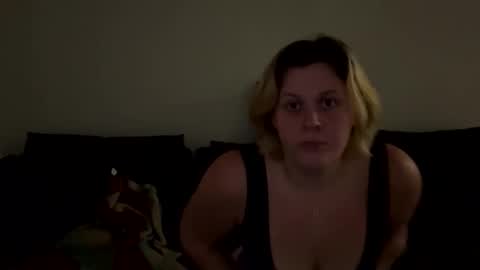 ladycooks23 online show from 10-04-25, 08:34
