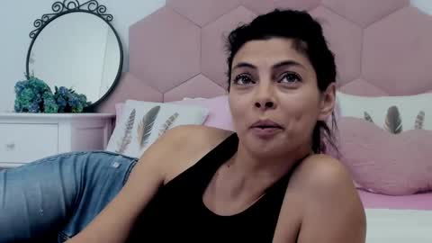 Lia online show from 02-11-25, 07:23