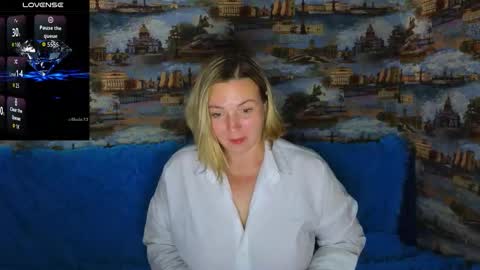 Snapshot of ladylucky_ chatting on 09-30-25, 03:33 ladylucky_ online show from 09-30-25, 03:33