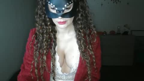 Lady Mask online show from 01-28-25, 10:56