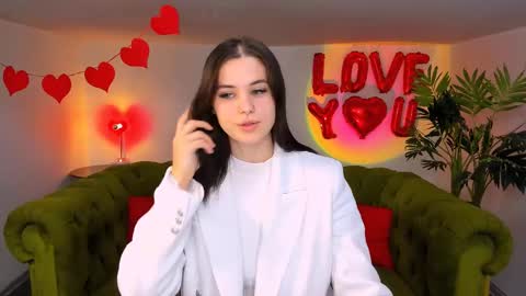Amelia online show from 02-12-25, 12:44