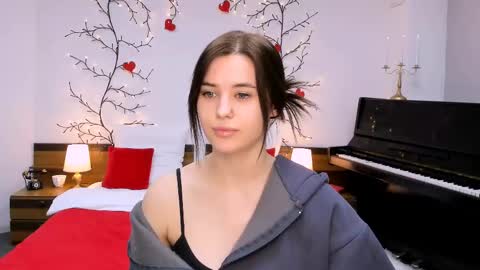 Amelia online show from 02-26-25, 11:52