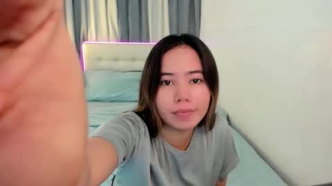 Snapshot of ladyrubelyn chatting on 09-22-25, 05:20 Ruby online show from 09-22-25, 05:20