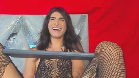 Snapshot of ladys_horny chatting on 10-14-25, 08:42 Camila y Ashley online show from 10-14-25, 08:42