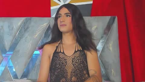 Snapshot of ladys_horny chatting on 10-30-25, 05:24 Camila y Ashley online show from 10-30-25, 05:24