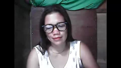 Snapshot of ladysweet4u69 chatting on 03-28-26, 06:18 ladysweet4u69 online show from 03-28-26, 06:18