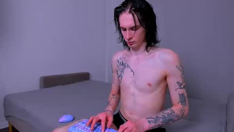 Snapshot of ladytrep chatting on 11-23-25, 09:14 LadyTrep online show from 11-23-25, 09:14