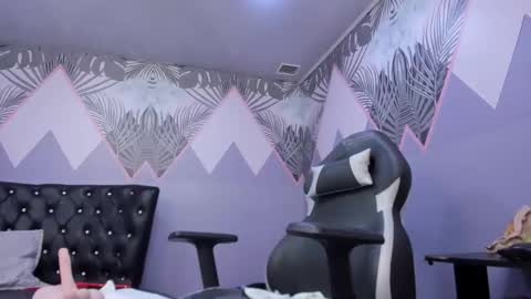 Ladyy Scarlett online show from 12-19-25, 12:23