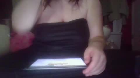 LaeLita online show from 09-24-25, 05:11