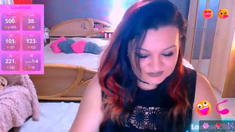 Arielle online show from 02-15-26, 07:32