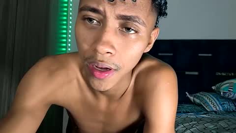 Snapshot of lagosanthos chatting on 01-28-25, 05:43 LagoSantos online show from 01-28-25, 05:43