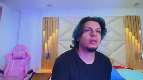 laia_and_damian online show from 10-09-25, 07:45