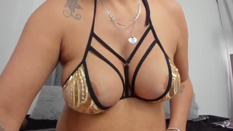 Lailacastillo online show from 01-14-25, 04:08