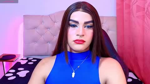 Snapshot of lailahdark chatting on 10-28-25, 06:17 Camila online show from 10-28-25, 06:17