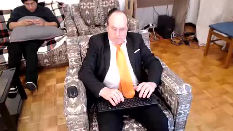 Snapshot of lajose52 chatting on 02-11-25, 08:20 lajose52 online show from 02-11-25, 08:20