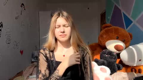 Sophie online show from 03-30-26, 09:43