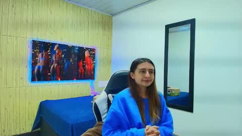 Lala clark online show from 01-15-26, 08:23