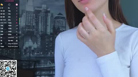 Julia online show from 09-19-25, 06:26