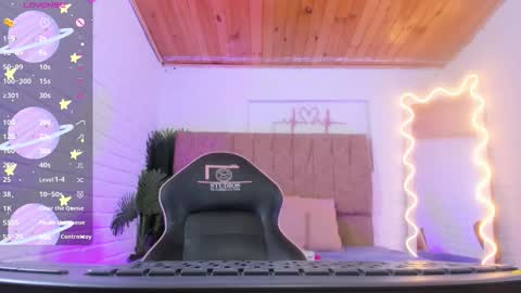 Lala  online show from 11-19-25, 07:25