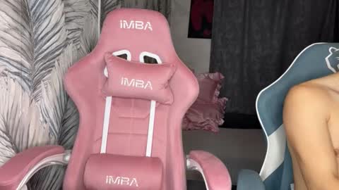 lallyrose69 online show from 12-20-25, 01:07