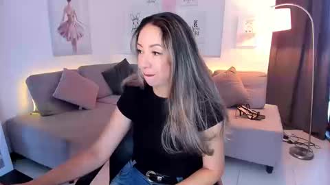 laly_dolce online show from 09-11-25, 07:58