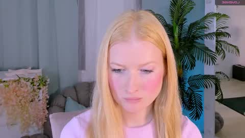 Laly online show from 10-06-25, 05:10