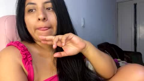 Snapshot of lamaravilla08 chatting on 02-05-25, 05:30 Mara online show from 02-05-25, 05:30