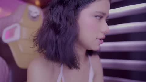 Lana online show from 10-11-25, 02:59